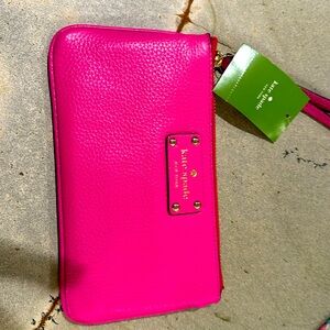 Kate Spade zippered Chrissy in snapdragon